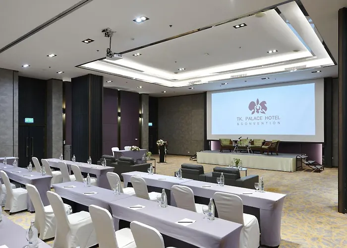 Tk Palace & Convention 4*