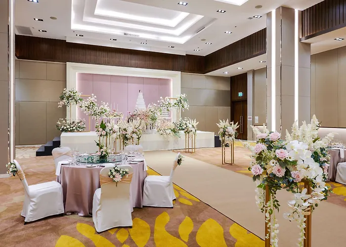 Tk Palace & Convention 4*